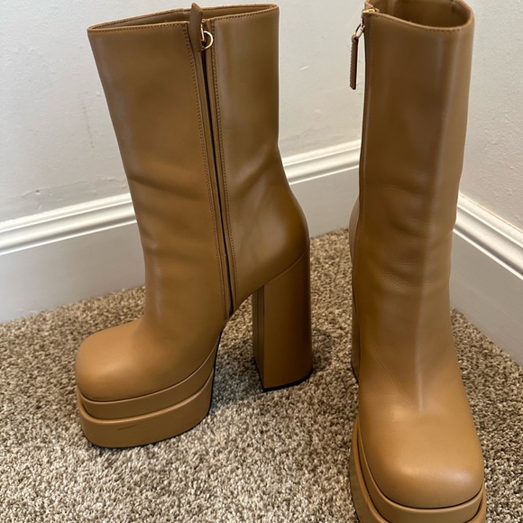 Versace Aevitas Boots in Tan - Picture 7 of 8